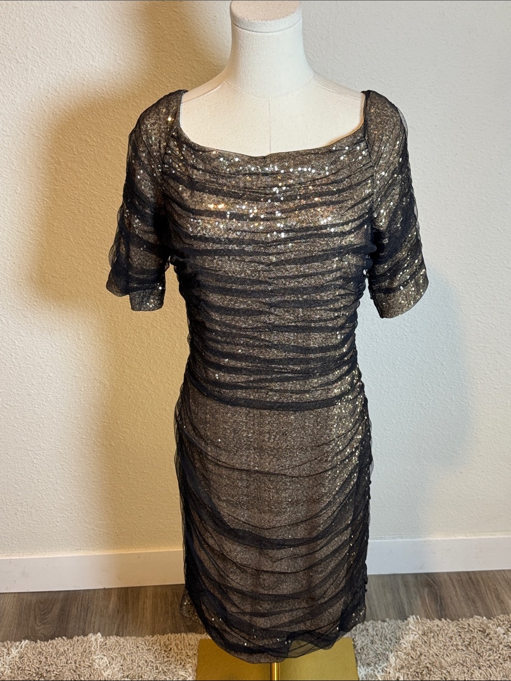 NWOT Lauren Ralph Lauren Evening Black and Gold Sequin Sheath Dress size 14